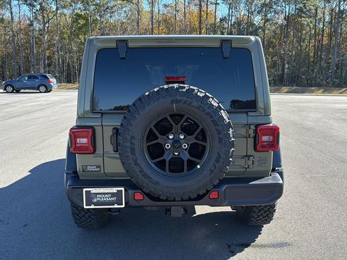 New 2026 Jeep Wrangler Willys AWD/4WD image 7