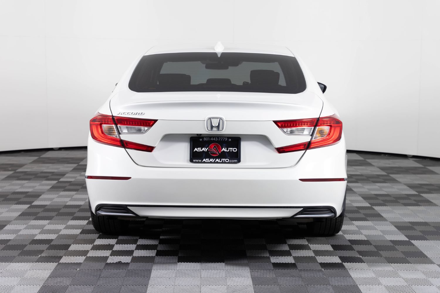 Used 2018 Honda Accord EX image 6