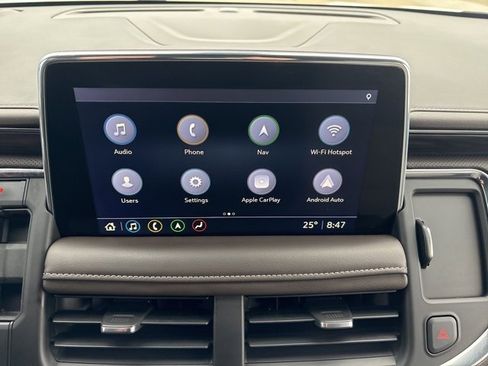 Used 2021 GMC Yukon SLT w/ SLT Luxury Plus Package image 40