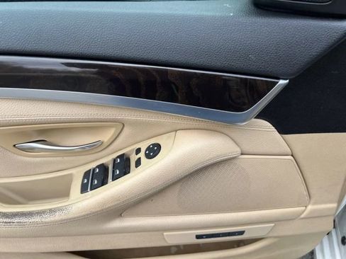 Used 2014 BMW 528i Sedan image 12