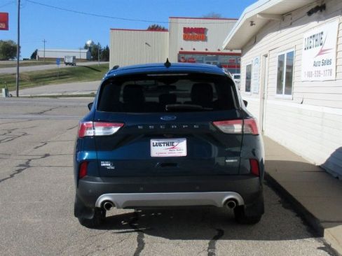 Used 2020 Ford Escape SEL image 8