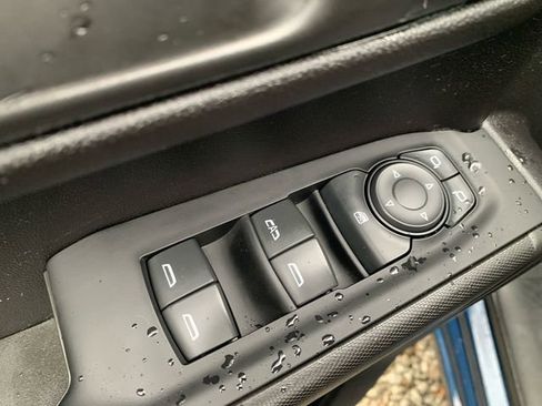 Used 2022 Chevrolet Silverado 1500 Custom w/ LPO, Dark Essentials Package image 23