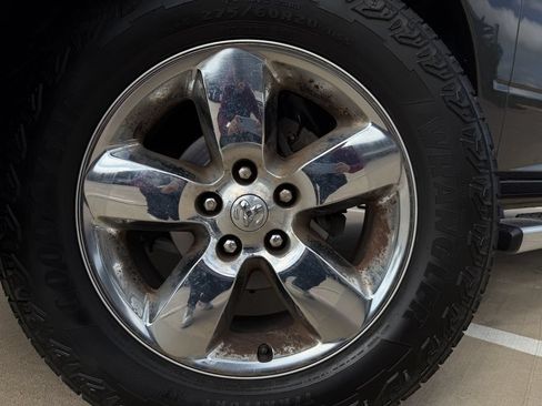 Used 2017 RAM 1500 Lone Star AWD/4WD image 9