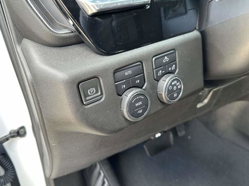 Certified 2023 Chevrolet Silverado 1500 RST w/ Convenience Package II AWD/4WD image 22