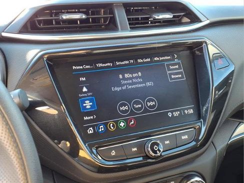 Used 2021 Chevrolet TrailBlazer LT w/ Convenience Package image 12