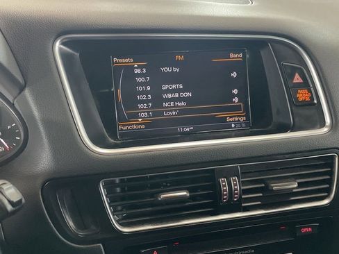 Used 2015 Audi SQ5 Premium Plus w/ Technology Package AWD/4WD image 12
