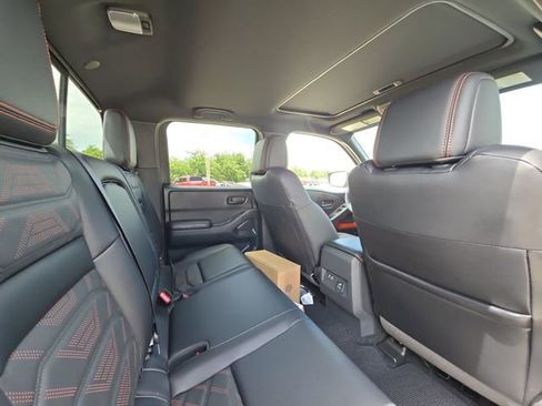 New 2026 Nissan Frontier Pro-X RWD image 27