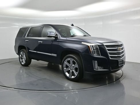 Used 2020 Cadillac Escalade Platinum image 60