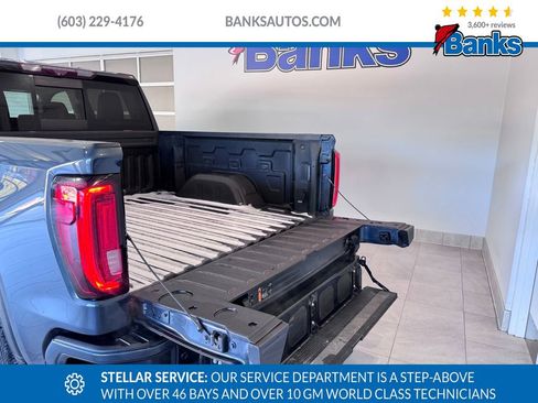 Used 2020 GMC Sierra 1500 Denali w/ Denali Ultimate Package image 9