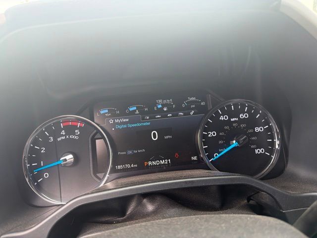 Used 2017 Ford F350 Lariat w/ Lariat Ultimate Package AWD/4WD image 23