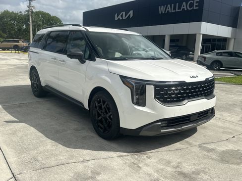 New 2026 Kia Carnival SX FWD image 4