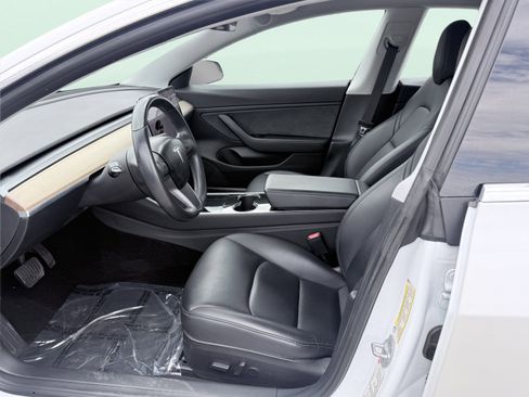 Used 2018 Tesla Model 3 Mid Range image 21