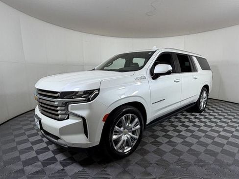 Used 2024 Chevrolet Suburban High Country w/ Max Trailering Package AWD/4WD image 2