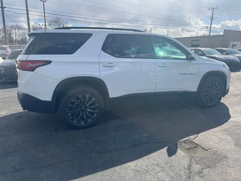 Used 2023 Chevrolet Traverse RS w/ LPO, Floor Liner Package image 10