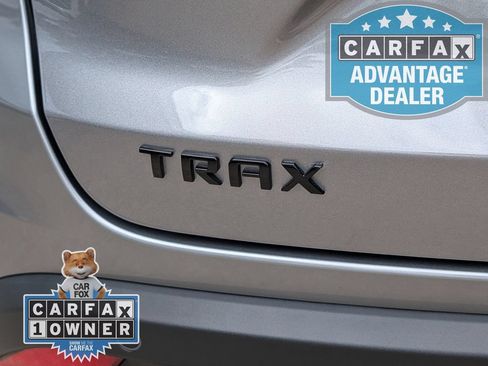 Certified 2025 Chevrolet Trax RS w/ Driver Confidence Package FWD image 32