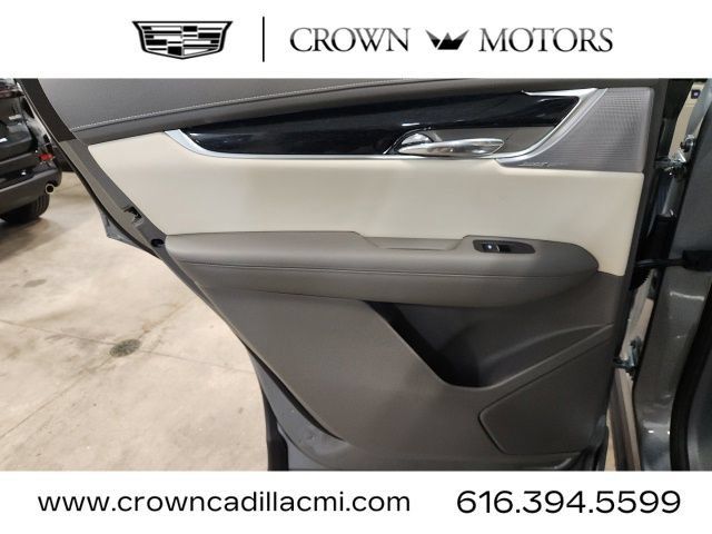 Certified 2024 Cadillac XT6 Premium Luxury w/ LPO, Floor Liner Package AWD/4WD image 26