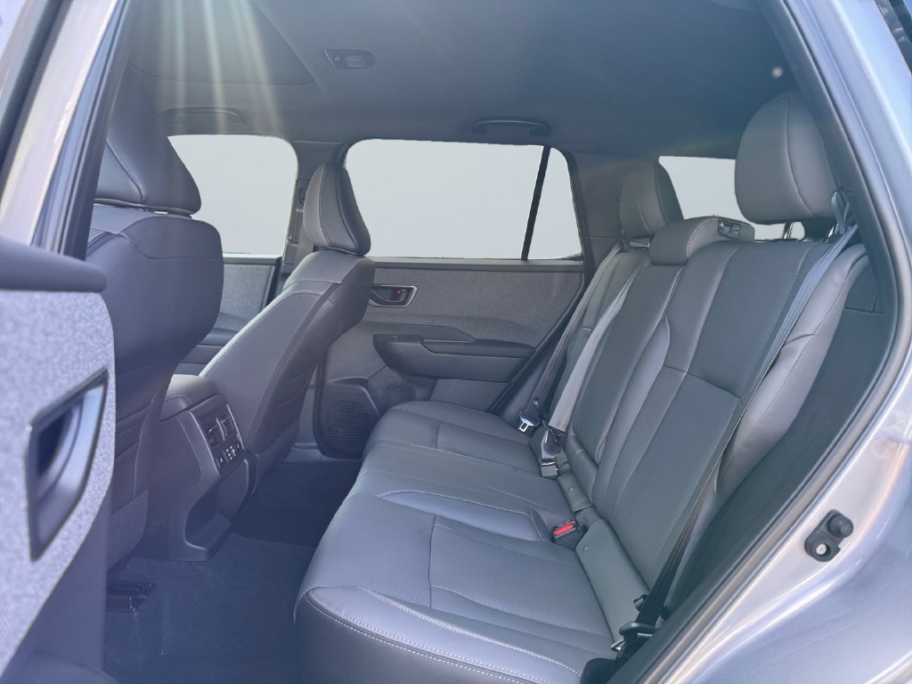 New 2026 Subaru Outback Limited AWD/4WD image 13