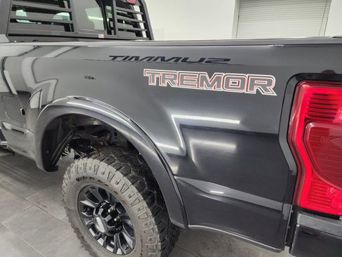 Used 2022 Ford F250 Lariat w/ Tremor Off-Road Package AWD/4WD image 32