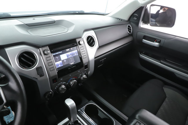 Used 2019 Toyota Tundra SR5 w/ Convenience Package AWD/4WD image 28