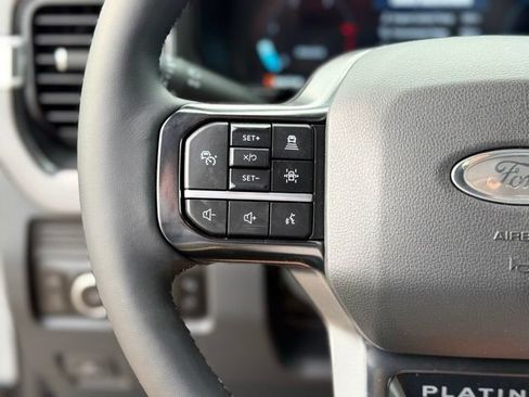 Used 2026 Ford F450 Platinum w/ FX4 Off-Road Package AWD/4WD image 34