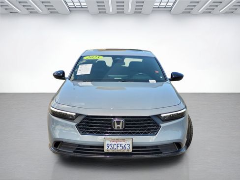 Used 2025 Honda Accord Sport image 2