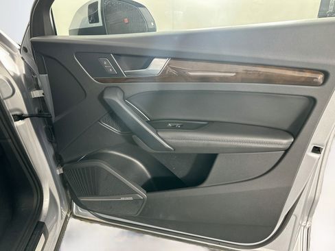 Used 2019 Audi Q5 2.0T Premium Plus w/ Premium Plus Package AWD/4WD image 35