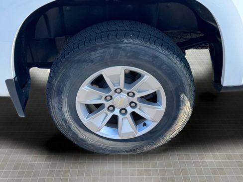 Used 2020 Chevrolet Silverado 1500 LT image 14