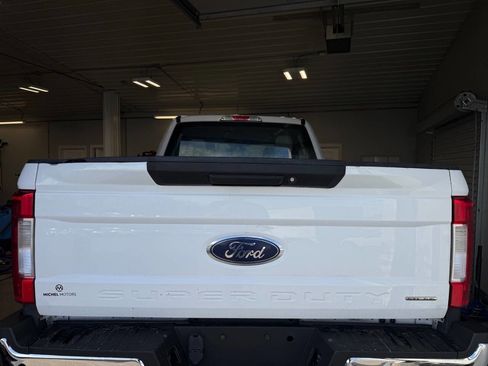 Used 2017 Ford F350 XL image 6