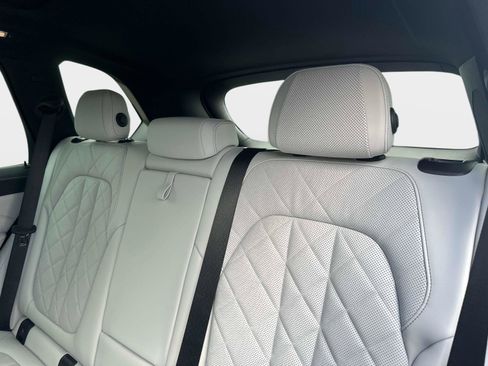 Used 2023 BMW X5 xDrive40i w/ Premium Package image 14