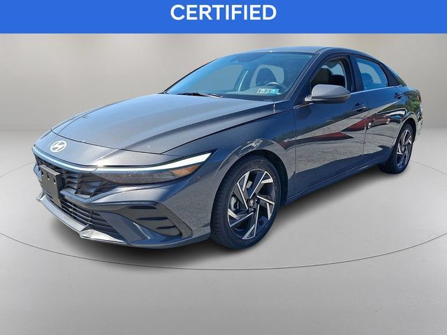 Certified 2025 Hyundai Elantra SEL FWD image 3