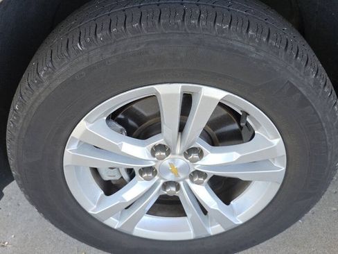 Used 2015 Chevrolet Equinox LT FWD image 14