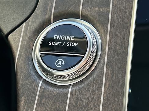 Certified 2025 Mercedes-Benz E 350 4MATIC Sedan image 33