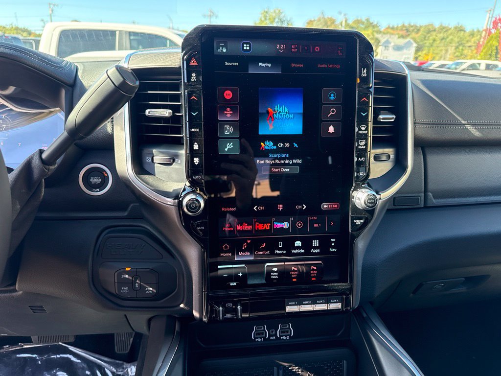 New 2027 RAM 2500 Laramie w/ Night Edition AWD/4WD image 12