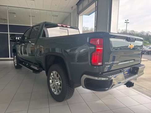 New 2026 Chevrolet Silverado 2500 LTZ w/ LTZ Convenience Package image 6