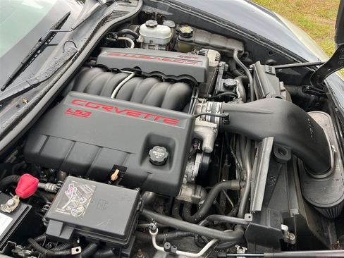 Used 2012 Chevrolet Corvette Grand Sport w/ 3LT Preferred Equipment Group RWD image 9