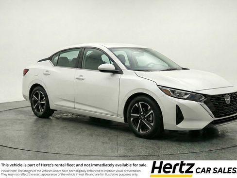 Used 2025 Nissan Sentra SV image 1