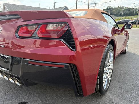 Used 2014 Chevrolet Corvette Stingray Convertible w/ 2LT Preferred Equipment Group RWD image 20