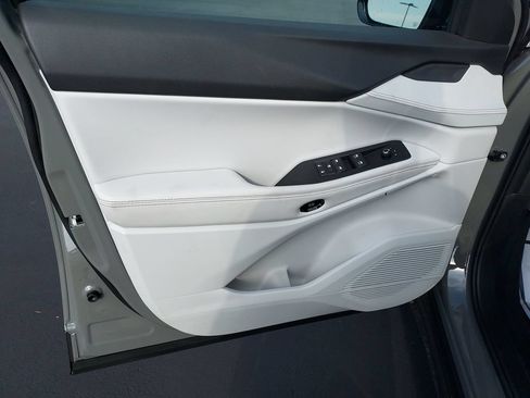 New 2026 Jeep Cherokee Limited AWD/4WD image 12