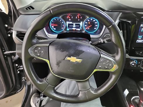 Used 2019 Chevrolet Traverse LT w/ LT Premium Package AWD/4WD image 6