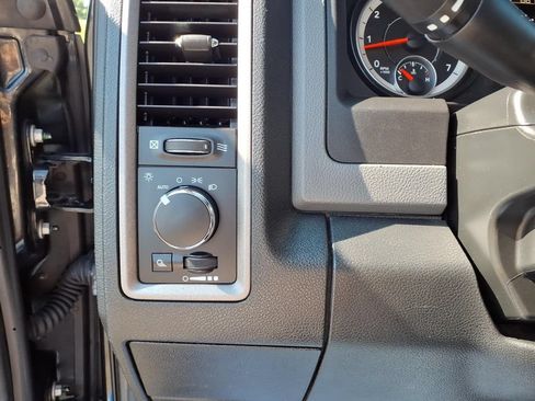 Used 2016 RAM 1500 Tradesman w/ Popular Equipment Group AWD/4WD image 14