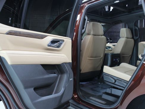 Used 2023 Chevrolet Tahoe Premier image 39