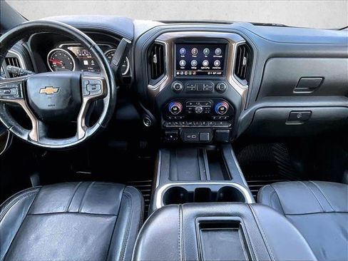 Used 2021 Chevrolet Silverado 1500 High Country w/ Technology Package image 16