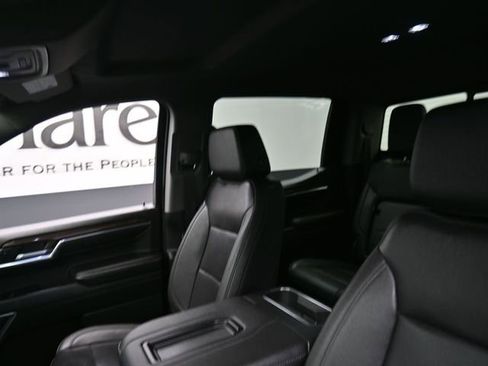 Used 2022 Chevrolet Silverado 1500 LT w/ All Star Edition Plus image 17