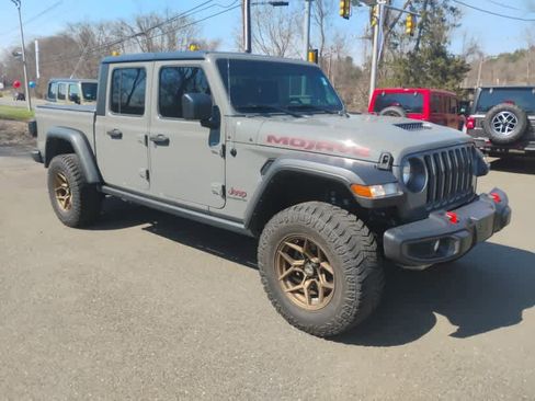 Certified 2021 Jeep Gladiator Mojave AWD/4WD image 2
