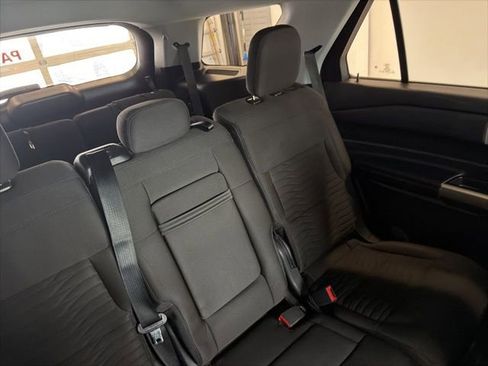 Used 2021 Ford Explorer XLT w/ Class III Trailer Tow Package image 39