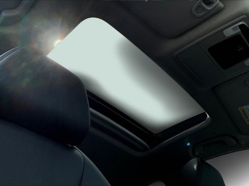 Certified 2024 Honda Accord Touring image 27