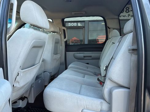 Used 2007 Chevrolet Silverado 2500 LT image 6