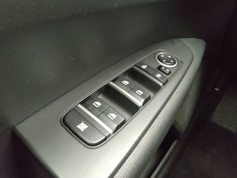 Used 2022 Kia Forte LXS w/ LXS Technology Package image 27