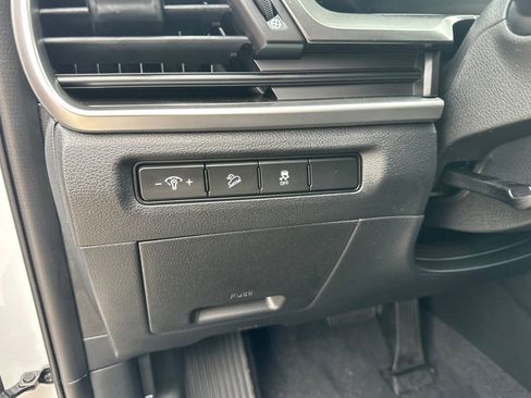 New 2025 Kia Telluride LX image 12