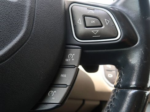 Used 2019 Land Rover Range Rover Evoque AWD/4WD image 35